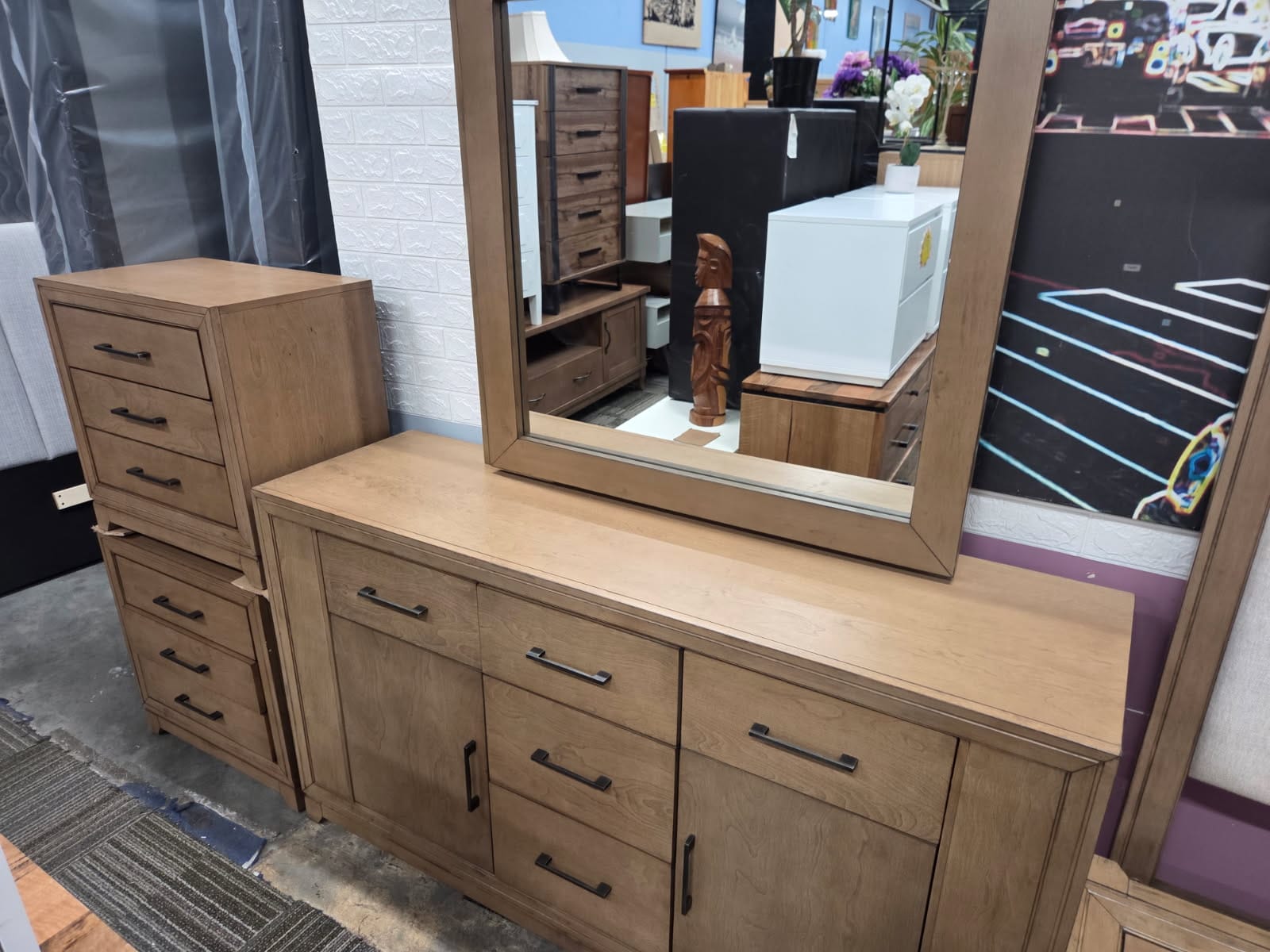 Timber Dressing Table with Storage Mirror