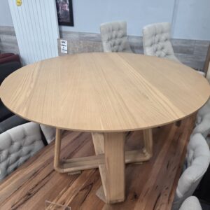 Pixel Round Oak Dining Table