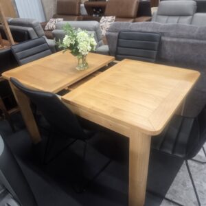 Oak 5pce Extension Dining Suite